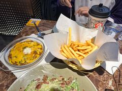 -Let'sBURGERplus·非常创意汉堡(三里屯店)