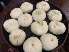 -舒小笼松针小笼包