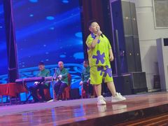 -南风大剧院莎梦二人转剧场