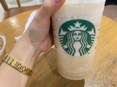 -星巴克(广州中华广场B1层店)