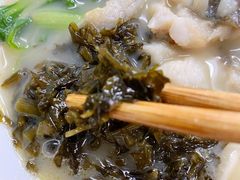 雪菜-明呈黄鱼面馆(斜土路店)