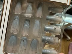 -名创优品(北京新中关购物中心地铁层店)