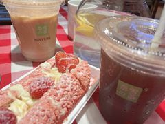 草莓魔法棒-奈雪的茶(时代天街店)