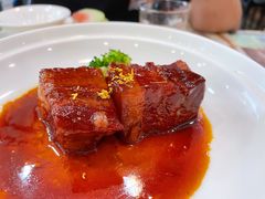 王府红烧肉-椿记烧鹅(叠彩店)