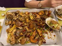 -鑫渔港海鲜本地菜·山海关浑锅(东戴河店)