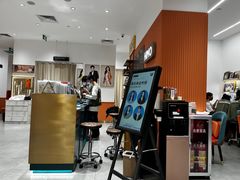-海马体照相馆(万菱汇店)