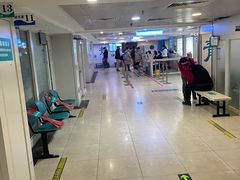 -同仁验光配镜(中心店)