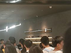 -喜茶(深圳万象城黑金店)