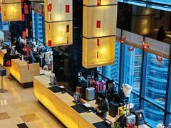 -上海龙之梦万丽酒店