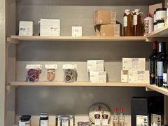 -一坐一忘云南菜(嘉里中心店)