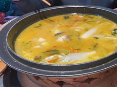 -山城外·非遗酸菜鱼(蜀都万达店)