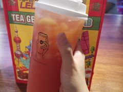 手捣桃子乌龙茶-LELECHA乐乐茶(上海五角场万达广场店)