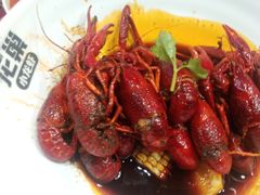 -龙巢盱眙龙虾·牛蛙·烧烤宵夜(八卦岭店)