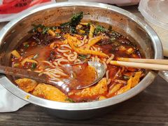 -柳州肥姨妈大骨螺蛳粉(万达中心店)