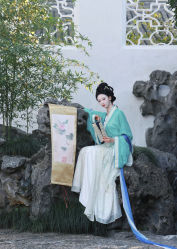 -梦回汉唐汉服旗袍体验馆(拙政园店)