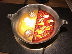红颜花胶鸡锅-湊湊火锅·茶憩(东城万达店)