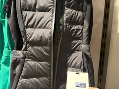 -lululemon(比斯特购物村店)