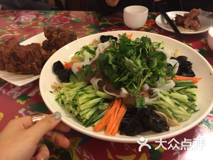 大丰收东北饭店