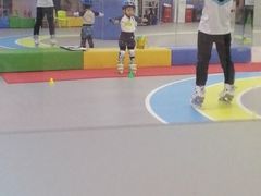 -米高蓝斯克国际轮滑中心(中铁建店)
