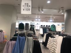 -H&M(华润万象城店)