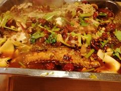 -拿渡麻辣香锅(世茂广场·工三店)