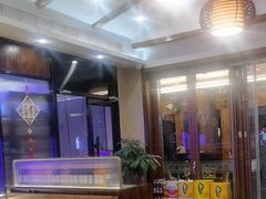 -青瓦餐厅·生鱼片·韩园烤肉(西塔店)