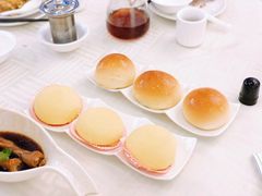 蜜汁叉烧餐包-新君悦国际酒店