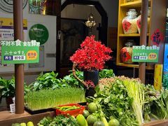 -老萍巷莲花血鸭·萍乡地标江西菜(步行街店)