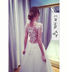 -Flora婚纱礼服定制租赁店