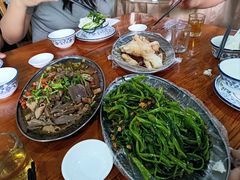 -无名牌猪脚店