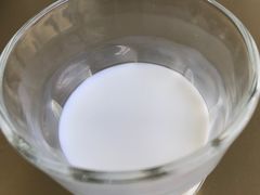 -UNI UNI(环亚凯瑟琳店)