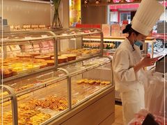 面包甜点陈列柜-好利来(新华店)