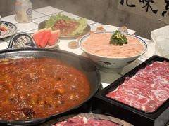 -旧街市鲜货老火锅(大光路店)