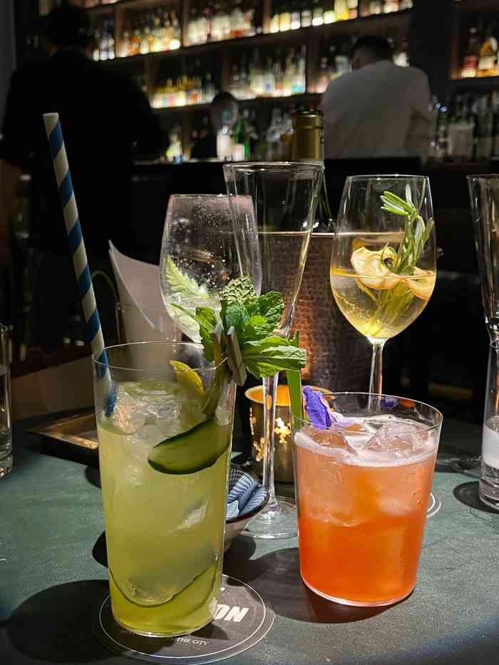 the winston bar(世茂国际广场店)-"姐姐推荐过来的,她特别喜欢来这静