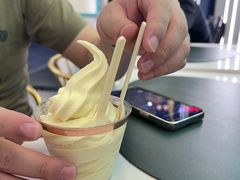 -猫王榴莲世家(三里屯SOHO商场店)