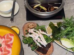 -一绪に寿喜烧(荟聚店)