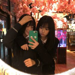 -时尚殿堂明星门店
