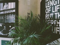 -西西弗书店&矢量咖啡(凯德晶萃广场店)