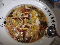 -江渔儿酸菜鱼(奥园广场金发购物中心店)