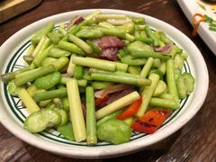 傣味菠萝饭-云海肴·汽锅鸡·云南菜(领展购物广场·中关村店)