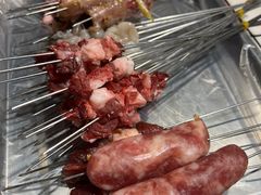 -喜悦小串丹东小黄牛海鲜烧烤大排档(民主广场店)