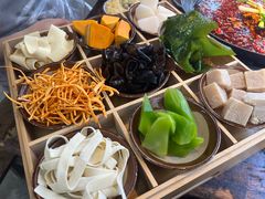 -芈重山老火锅(洪崖洞店)