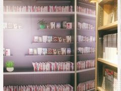 -新华书店(保利水城店)