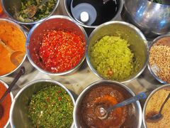 -八一路好吃街(雨田商务大厦店)