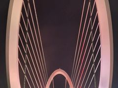 -南京眼步行桥