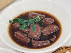 金蒜韭菜猪红-稻香酒家·33年老字号·港式粤菜(富邦中心店)