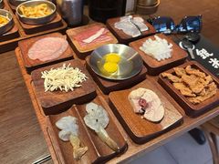 -银米·云南传统过桥米线(双廊黑金冠店)