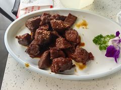 -巧克力渔家.小船海鲜胶东菜(万平口店)