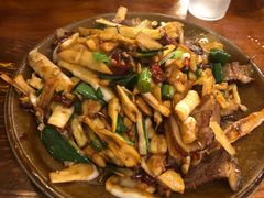 -苗湘食府(十年店)