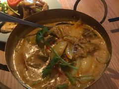 越式咖喱牛腩煲-大头虾越式风味餐厅(光明广场店)